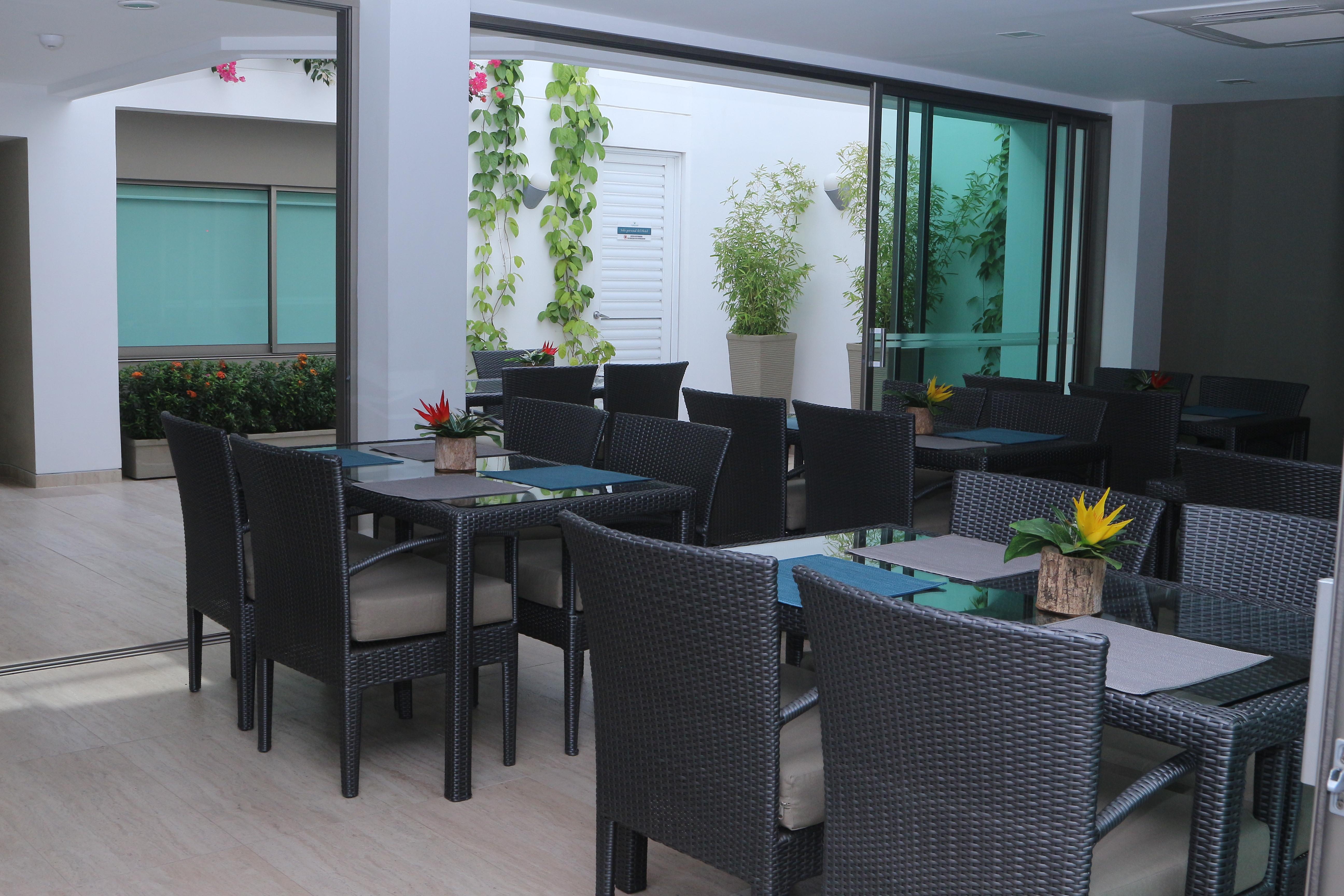Varanasi Hotel Boutique Aeropuerto Cartagena Exterior photo